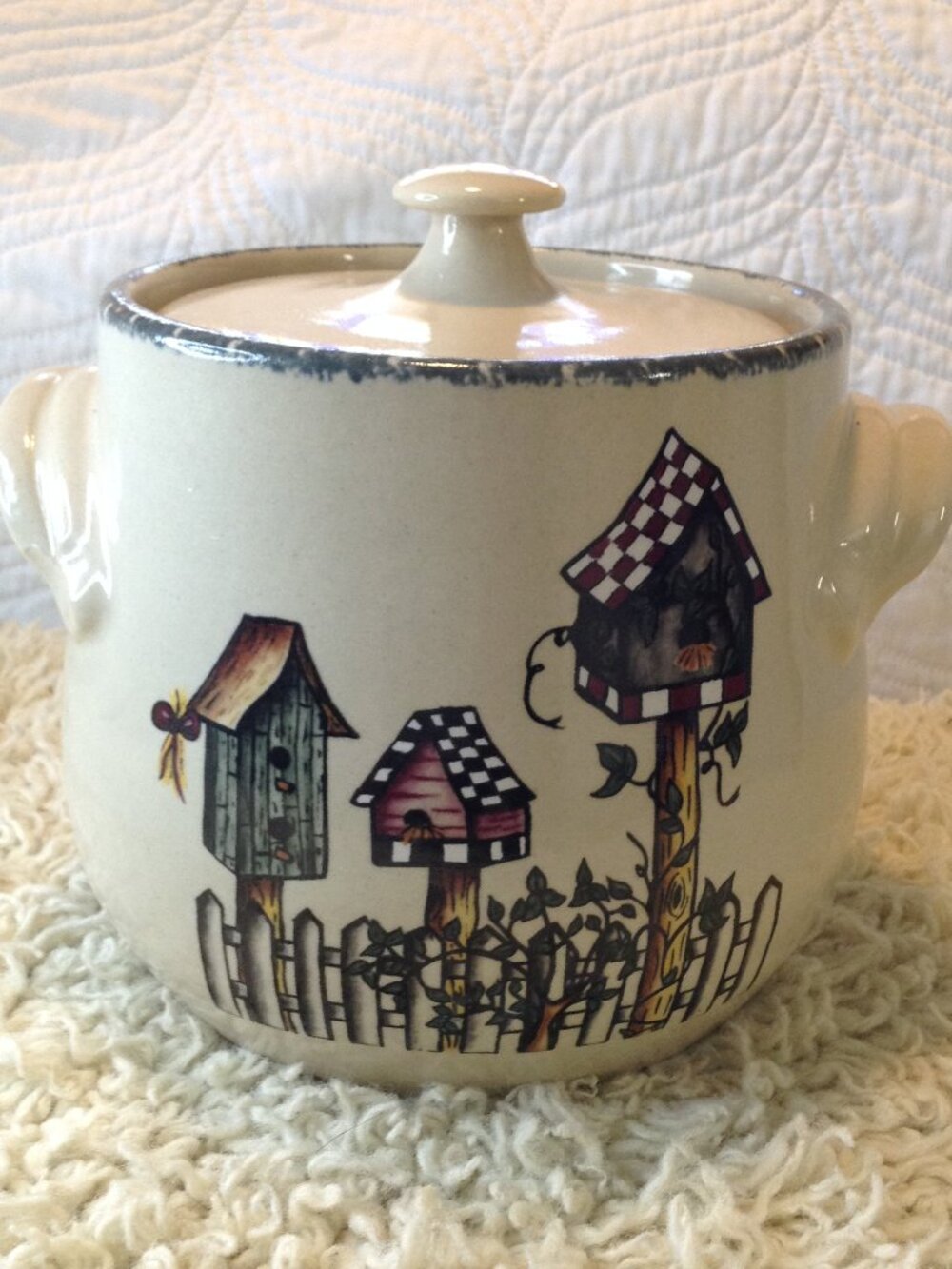 VTG 2000 Home & Garden Party Stoneware Pottery Birdhouse Jar Cabincore Cookies